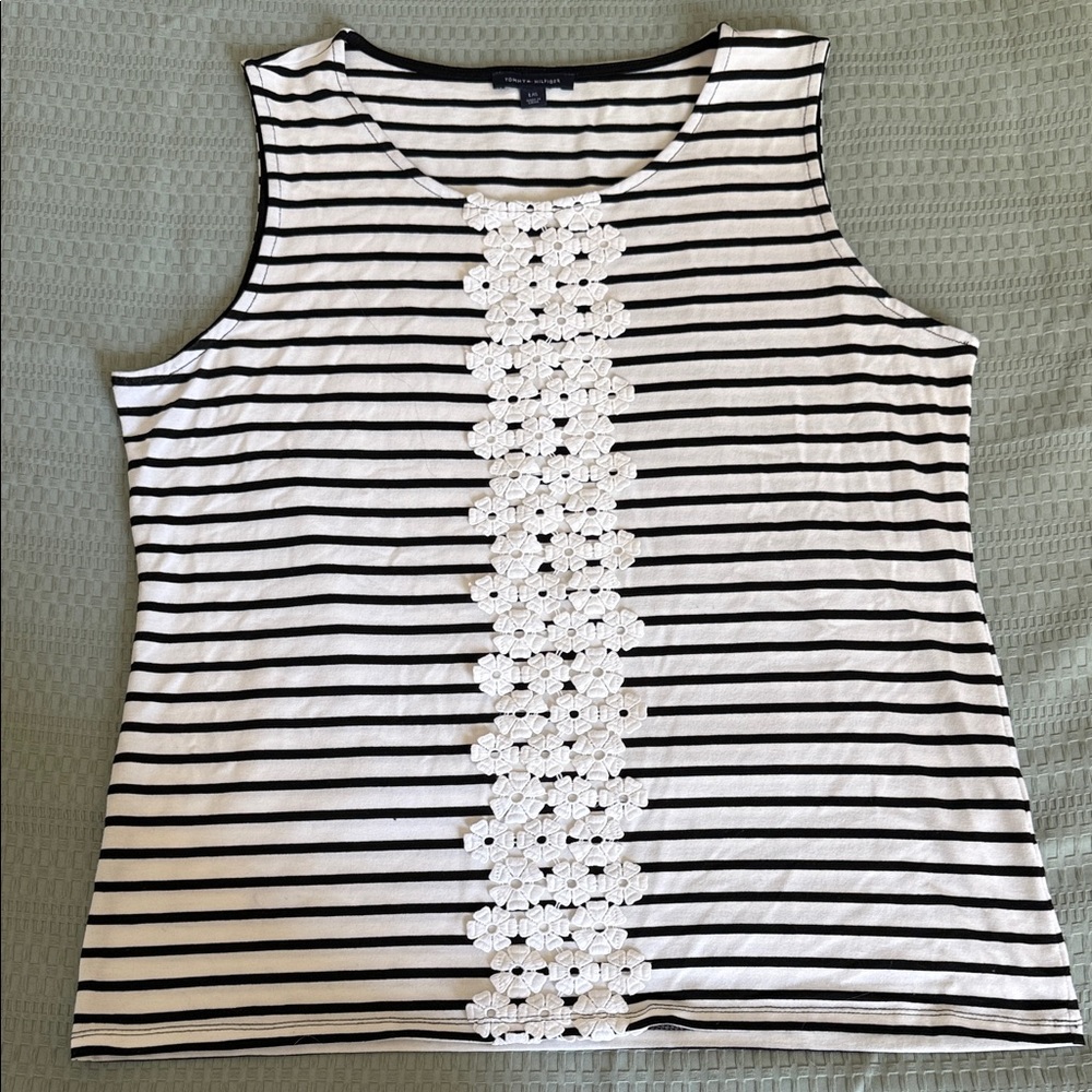 🌹 - 4/$30 Tommy Hilfiger Black and White Striped Tank Top